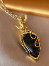 Load image into Gallery viewer, Gold Labradorite Necklace
