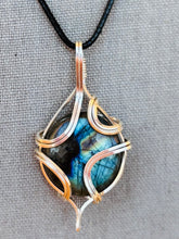 Load image into Gallery viewer, Silver Labradorite Necklace
