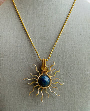 Load image into Gallery viewer, Sun Ray Necklace
