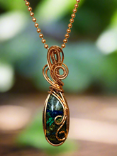 Load image into Gallery viewer, Azurite In Cuprite Oval Necklace
