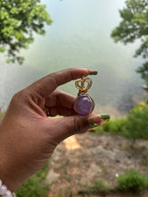 Load image into Gallery viewer, Amethyst Sphere Necklace
